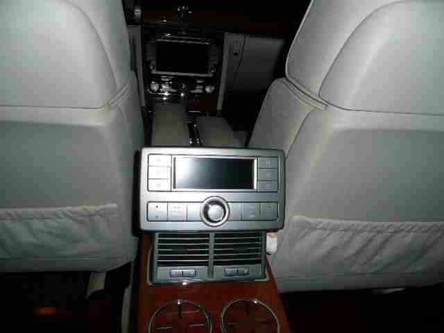 VW Phaeton/4SITZER (11800€uro Mehrpreis,,"zu 5 Sitzer,," neu Navi,Climatronik,CD