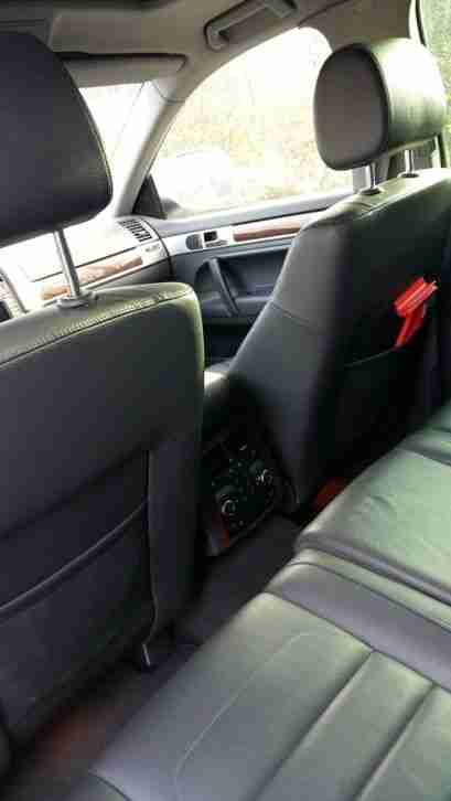 VW Touareg 3,0 V6 Diesel mit 225 PS