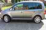 VW Touran 2, 0 TDI DPF DSG Highline 8 2006 150750 km