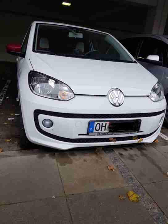 VW Up! colour fortana red 60PS