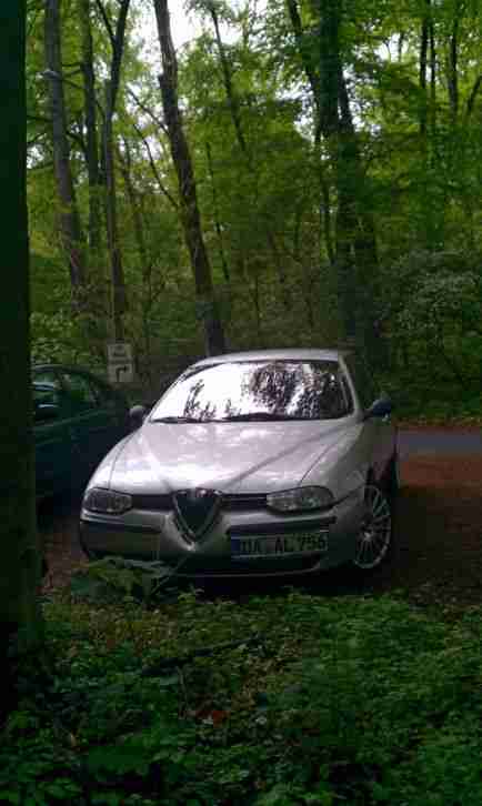Verkaufe Alfa 156 1.6 in Silber mit 120 PS - TÜV bis 09/2017