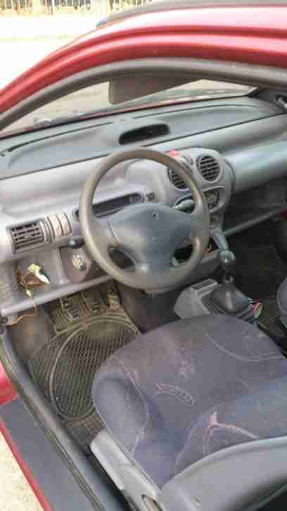 Verkaufe Renault Twingo TÜV/ASU bis 10/2015 D3 Norm nur 70Euro Steuern