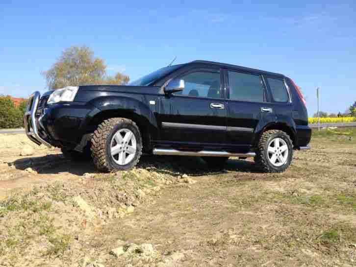 Verkaufe einen Nissan Xtrail T30