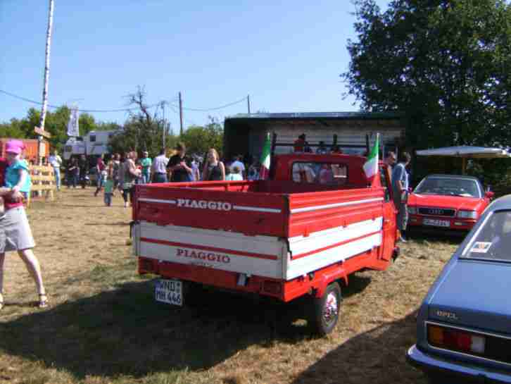 Vespa Car APE P2