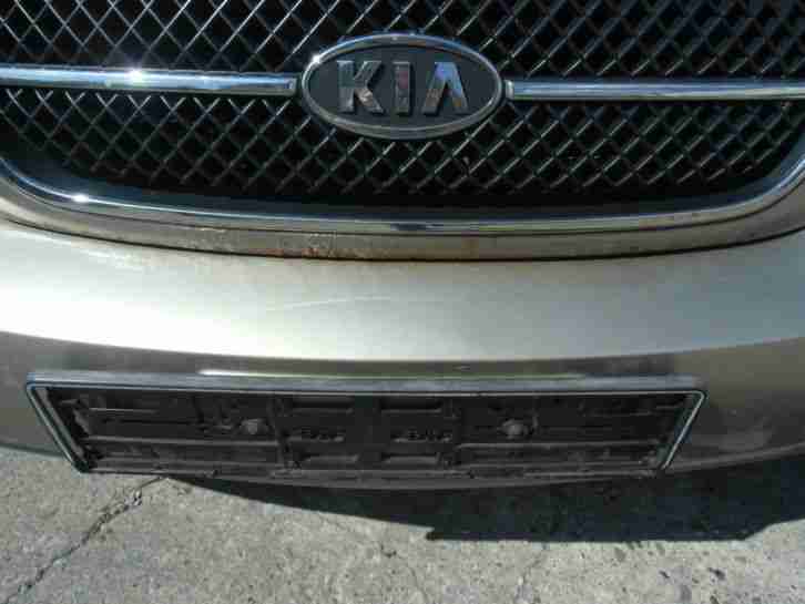 Viel Platz notwendig? KIA Carnival Mit Tüv