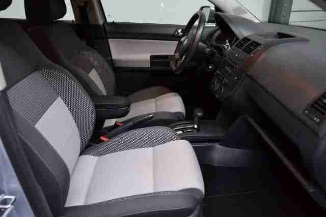 Volkswagen Cross Polo 1.4 *ALU*Sitzheitung*PDC*Schiebed