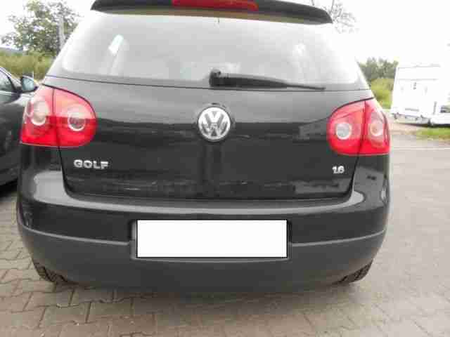 Volkswagen Golf 1.6 Automatik Comfortline NUR 29500km