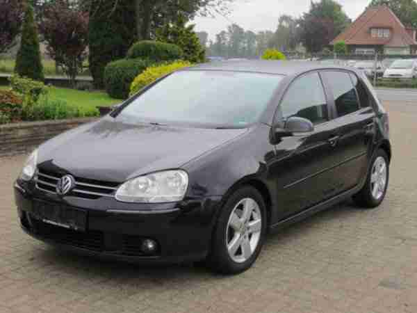 Volkswagen Golf 1.6 Sportline Klimaaut. Shz