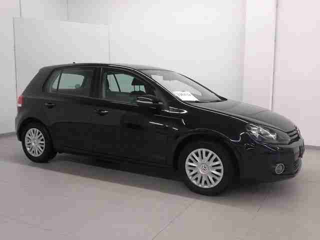 Volkswagen Golf 1.6 TDI DPF Trendline, Navi AHK Klimaau