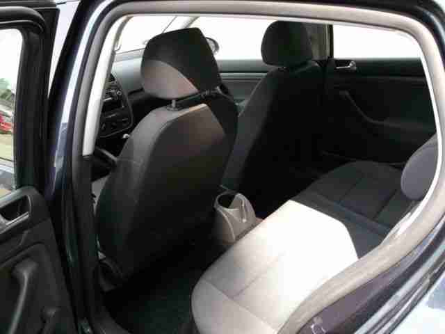 Volkswagen Golf 1.6 Trendline