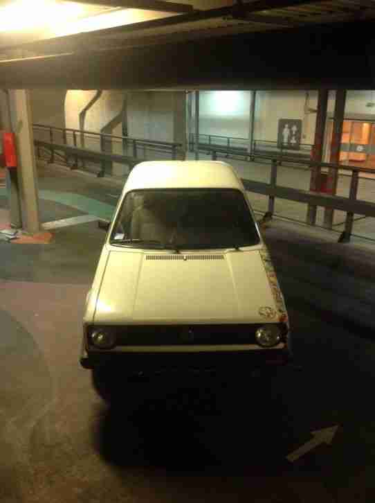 Golf 1 Erstzulassung 1981 Benzin1, 6 Liter 3