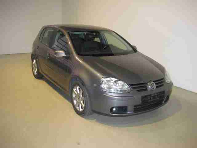 Volkswagen Golf 2.0 TDI Sportline
