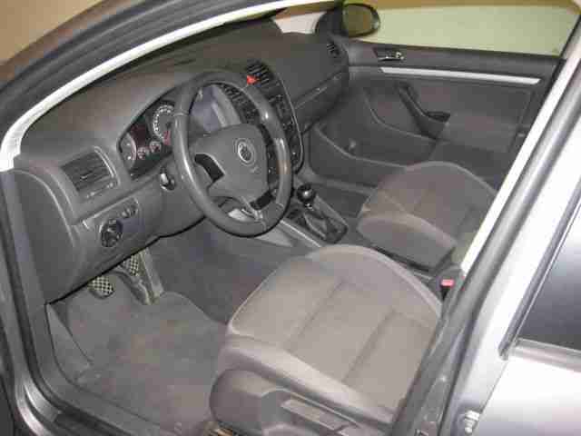 Volkswagen Golf 2.0 TDI Sportline