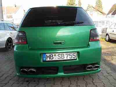 Volkswagen Golf 4, 2.3 V5