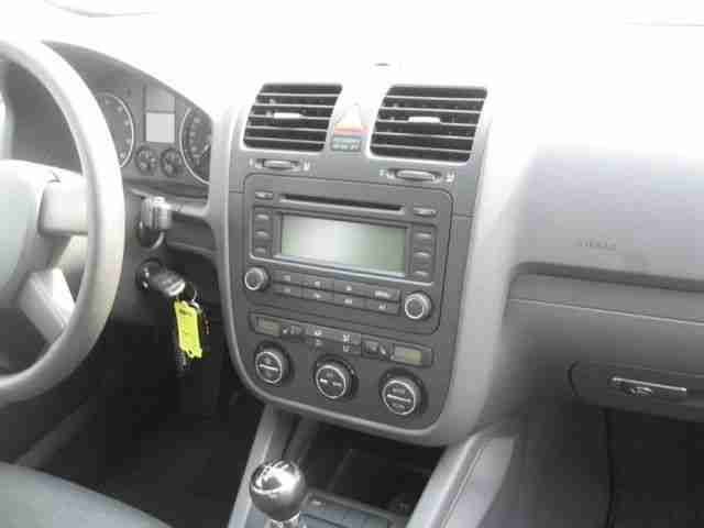 Volkswagen Golf Trendline 1.6 Glasdach/Klima/Sitzheizun