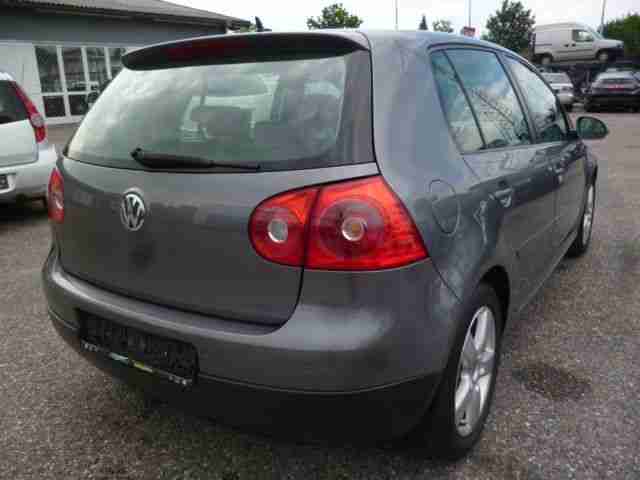 Volkswagen Golf V Lim. Sportline Leder! Navi!