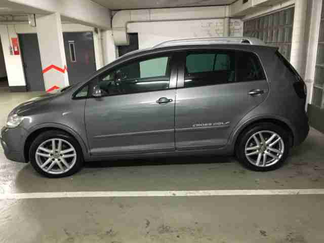 Volkswagen Golf V Plus CrossGolf mit NAVI/XENON/AHK/PDC
