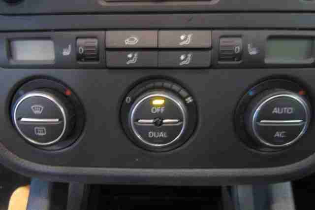 Volkswagen Golf V United Navi Automatik SD Sitzh. PDC