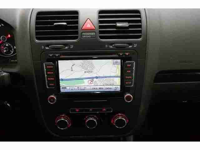 Volkswagen Jetta 2.0 TDI DPF Comfortline, Navi 510