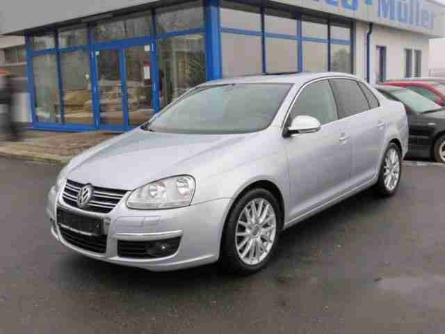 Jetta 2.0 Turbo FSI Sportline Leder Standhei