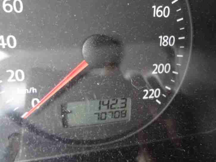 Volkswagen Kühltransporter T5 Diesel incl. 19 % MwSt (ausweißbar)