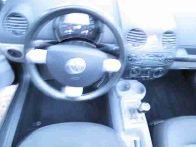 Volkswagen New Beetle Cabriolet 1.9 TDI