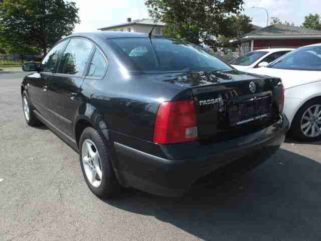 Volkswagen Passat 1.6 Edition Klimaautomatik Sitzheizun