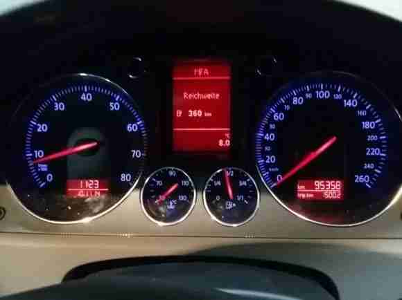 Volkswagen Passat 2.0 FSI Comfortline 2 Hand Scheckheft