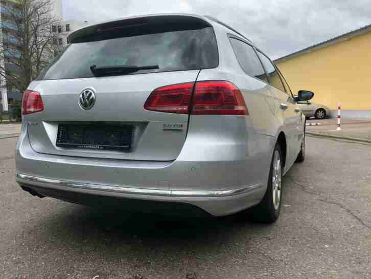 Volkswagen Passat Kombi R Line B7 2.0TDI 170PS Vollausstattung