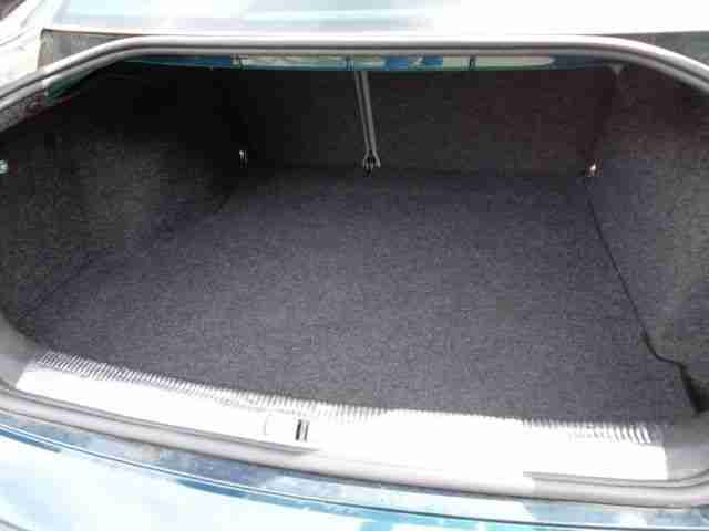 Volkswagen Passat Lim. Family Automaik