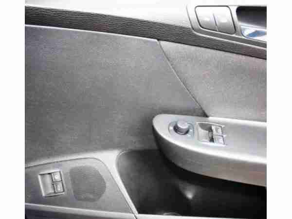 Volkswagen Passat Variant 1.6 FSI Automatik Trendline