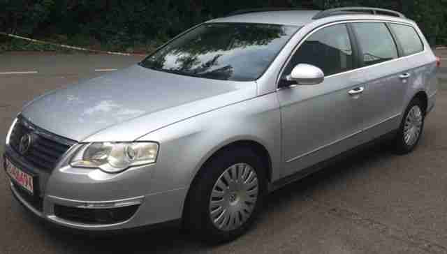Volkswagen Passat Var.1.6TDI BlueM.8xbereift