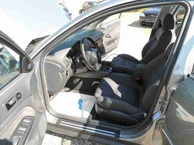 Volkswagen Passat Variant 1.6L Euro4 Klimatrnic Top zu.