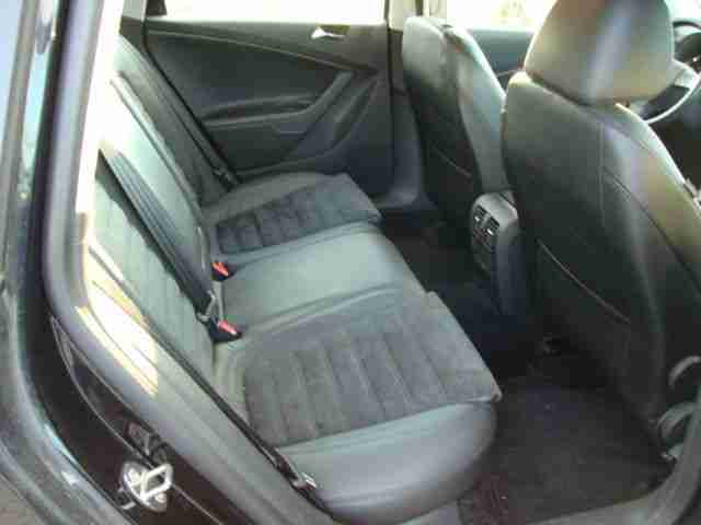 Volkswagen Passat Variant 2.0 TDI DPF DSG Highline 170P