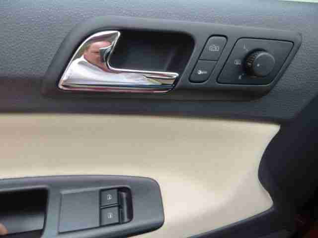 Volkswagen Polo 1.6 Automatik Klimaautom.