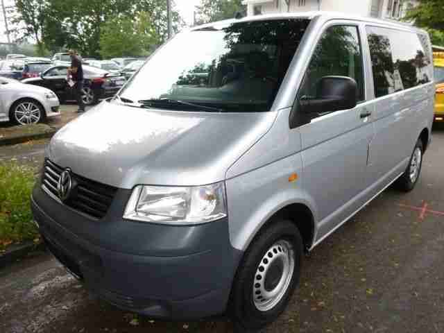 Volkswagen T5 Transporter 2.5 l Diesel TDI.8.Sitzer