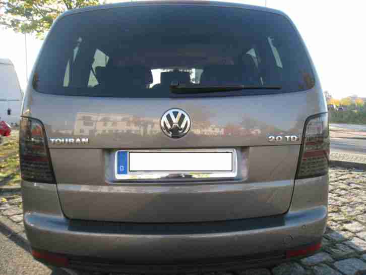 Volkswagen Touran 2.0 TDI DPF DSG Highline, 7-Sitzer, Ansehen lohnt!