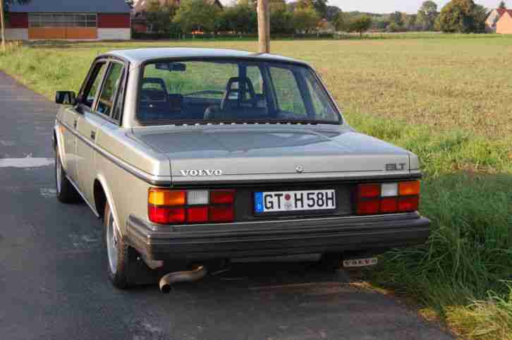 Volvo 240 GLT