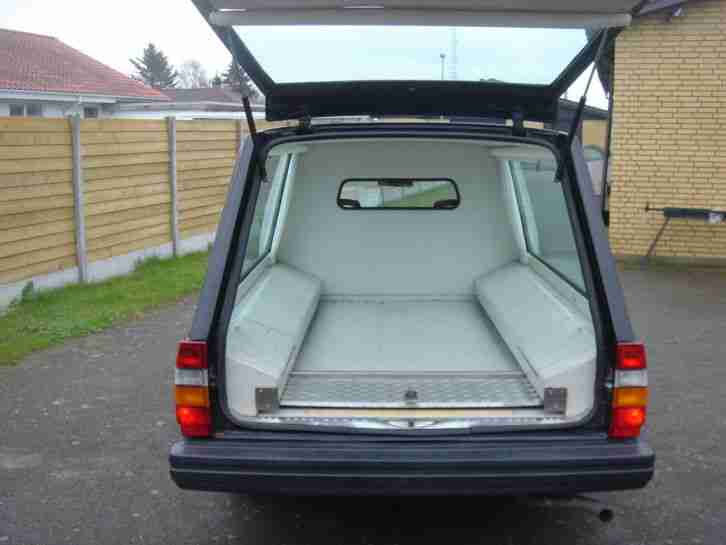 Volvo 740 Leichenwagen