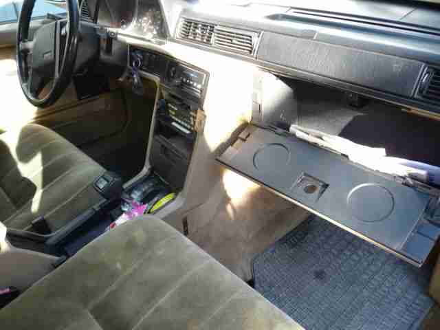 Volvo 760 2.9 GLE
