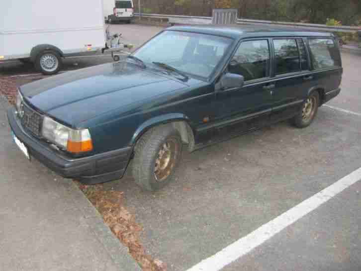 Volvo 945 940 Teileträger kompl. Kindersitzbank Benzin Bj.92 AHK Stuttgart