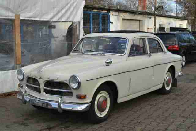 Volvo Amazon