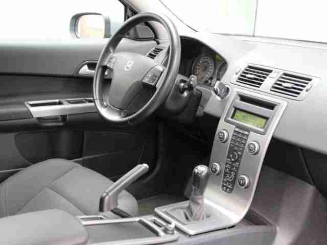 Volvo C30 2.0D DPF Momentum +SHZ +Xenon +M&S +ALU +ESP