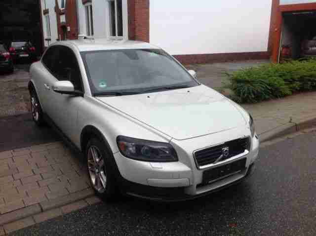 Volvo C30 2.0D Euro4 Leder Xenon 6.Gang