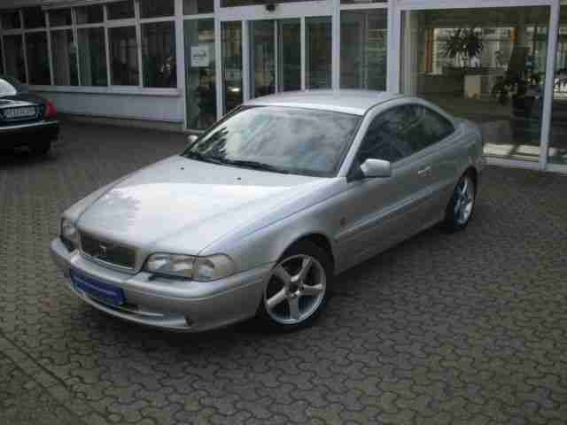 Volvo C70 2.0T Premium Vollausstattung !!!