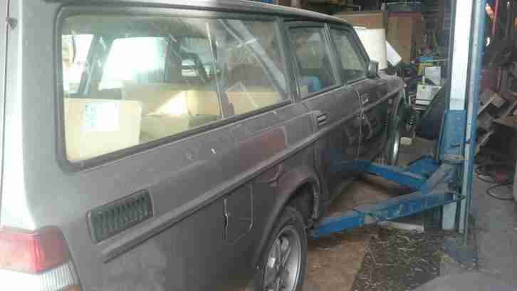 Volvo P245GLT Kombi 96kw bj84
