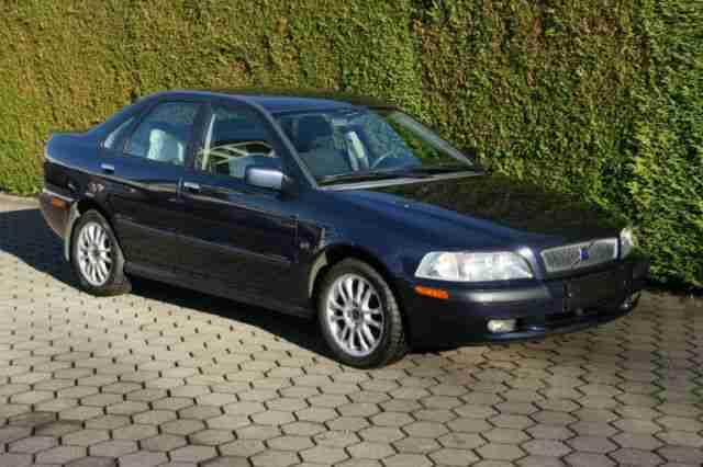 Volvo S 40 Lim. 1.9 D*2.HAND*KLIMAAUTOMAT*STANDHEIZUNG