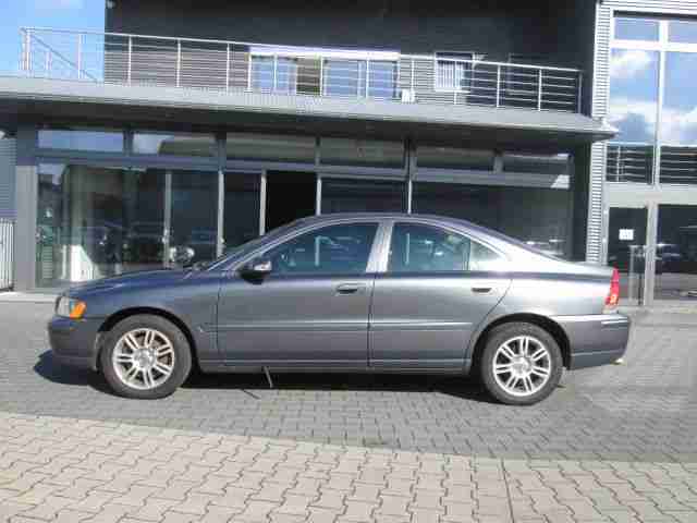Volvo S 60 2.4 D Kinetic PTS Navi