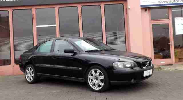 Volvo S 60 D5 Black Edition Leder Navi SSd XENON ALU