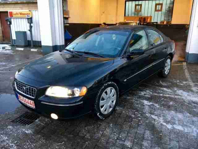 Volvo S 60 Lim. 2.4 D Momentum